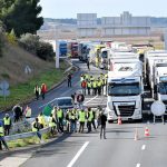 Mouvement-des-gilets-jaunes-Les-entreprises-du-transport-routier-au-bord-du-gouffre